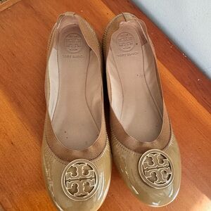 Tory Burch Women's Tan Ballet Flats